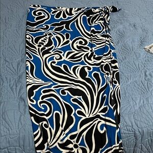Zara Blue and Black Patterned Swim Sarong